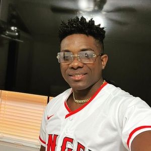 Meet your Posher, Manuel